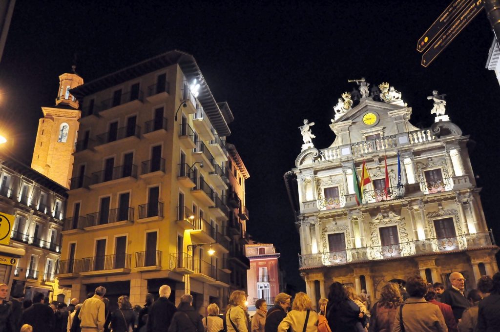 what to do in pamplona